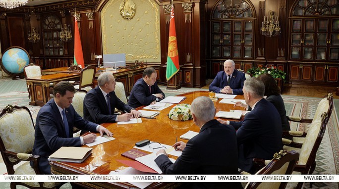 'Должно быть торжественно и содержательно'. Подготовку к заседанию ВНС обсудили у Лукашенко