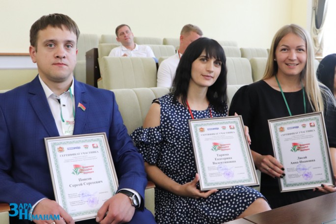 Ровесник молодой Беларуси – это старт, шанс и перспектива, уверены мостовчане, участники одноименного проекта и первого областного молодёжного форума