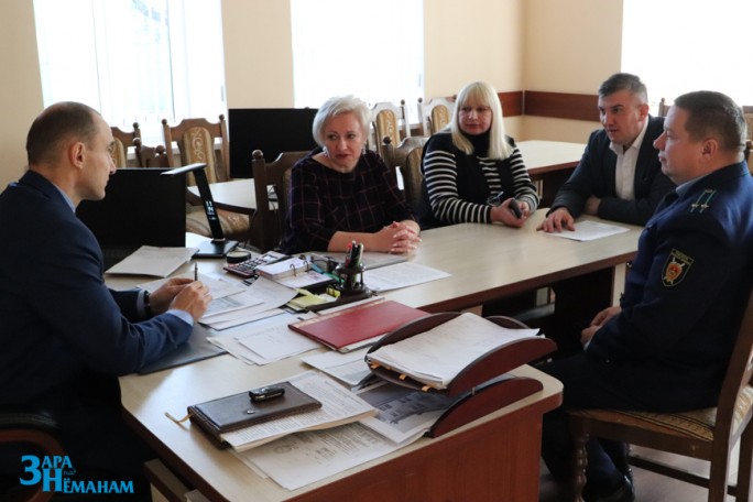 В центре внимания профсоюзов – вопросы укрепления социального партнёрства и пополнения ассортимента магазинов к новогодним праздникам